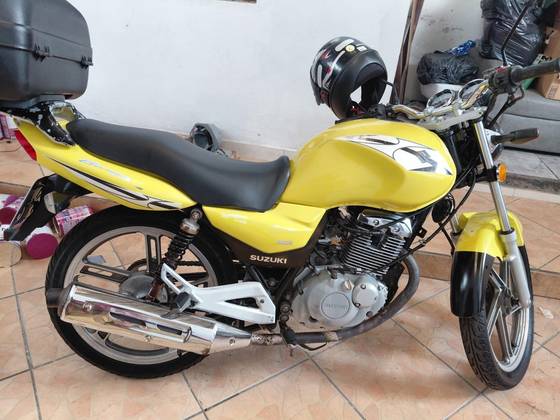 SUZUKI GSR 150i 